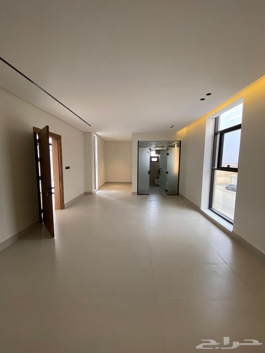 5 bedroom villa in Al Mahdiyyah 5