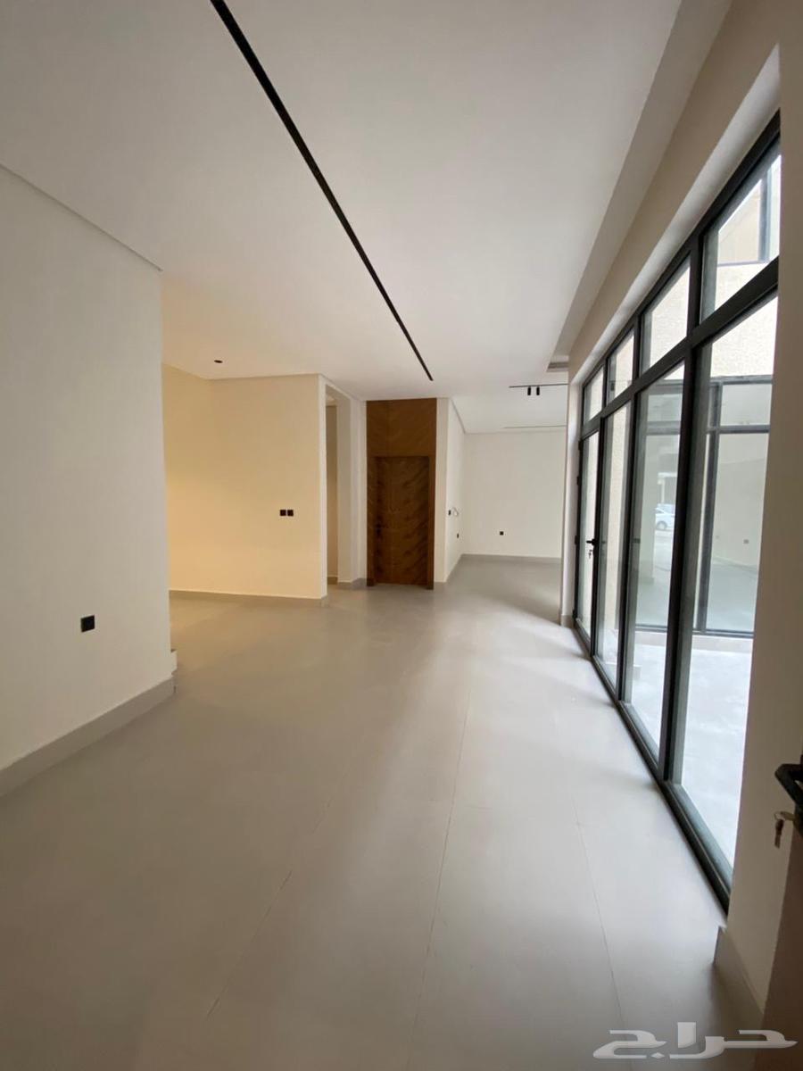 5 bedroom villa in Al Mahdiyyah 8