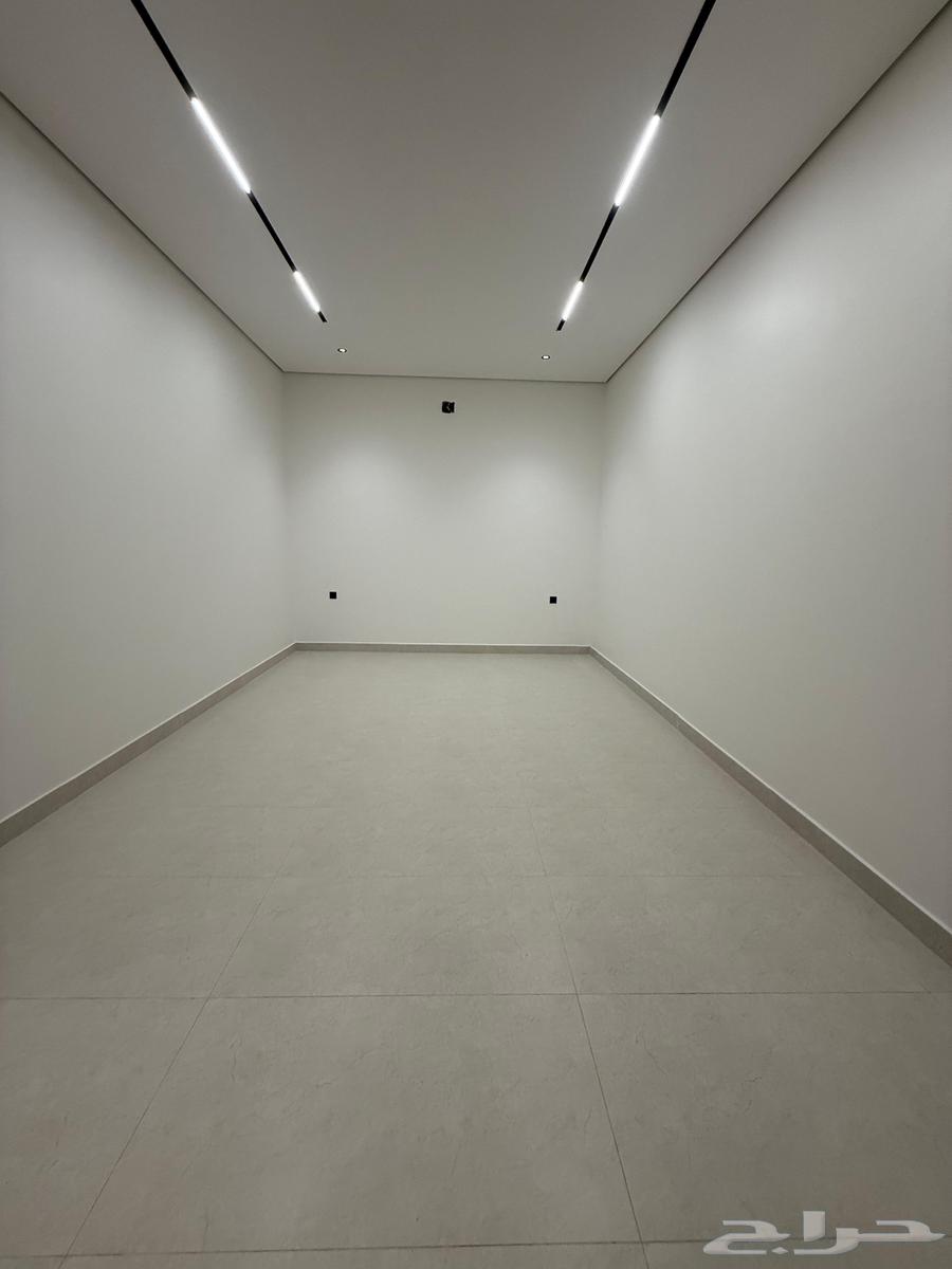 18 bedroom villa in Al Rimal 6