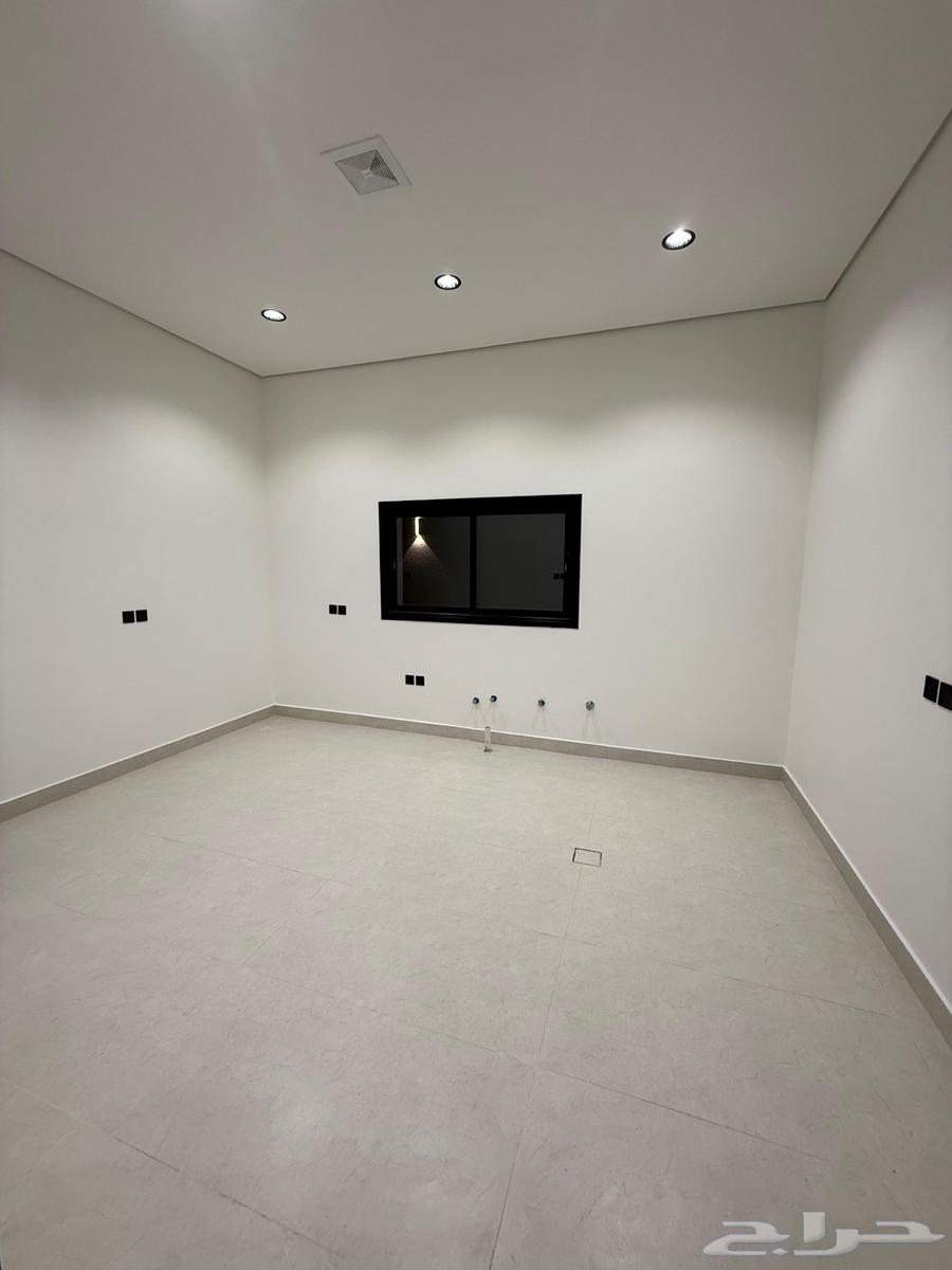 18 bedroom villa in Al Rimal 10