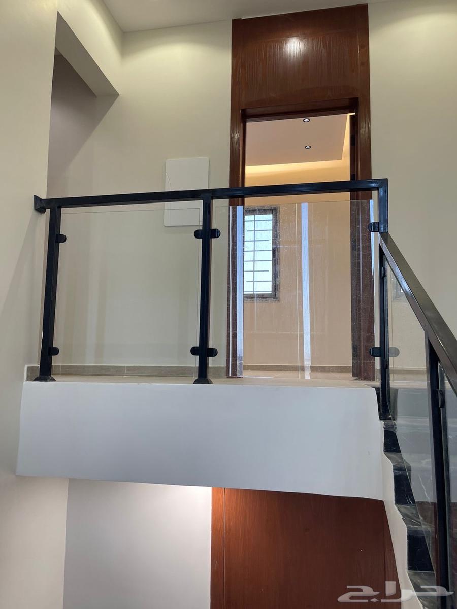 فيلا 6 غرف في النخبة 6