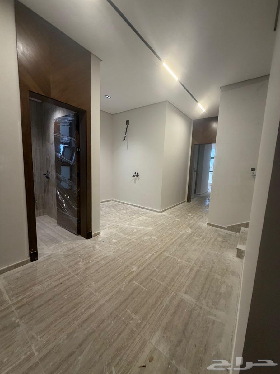 5 bedroom villa in Al Narjis 14