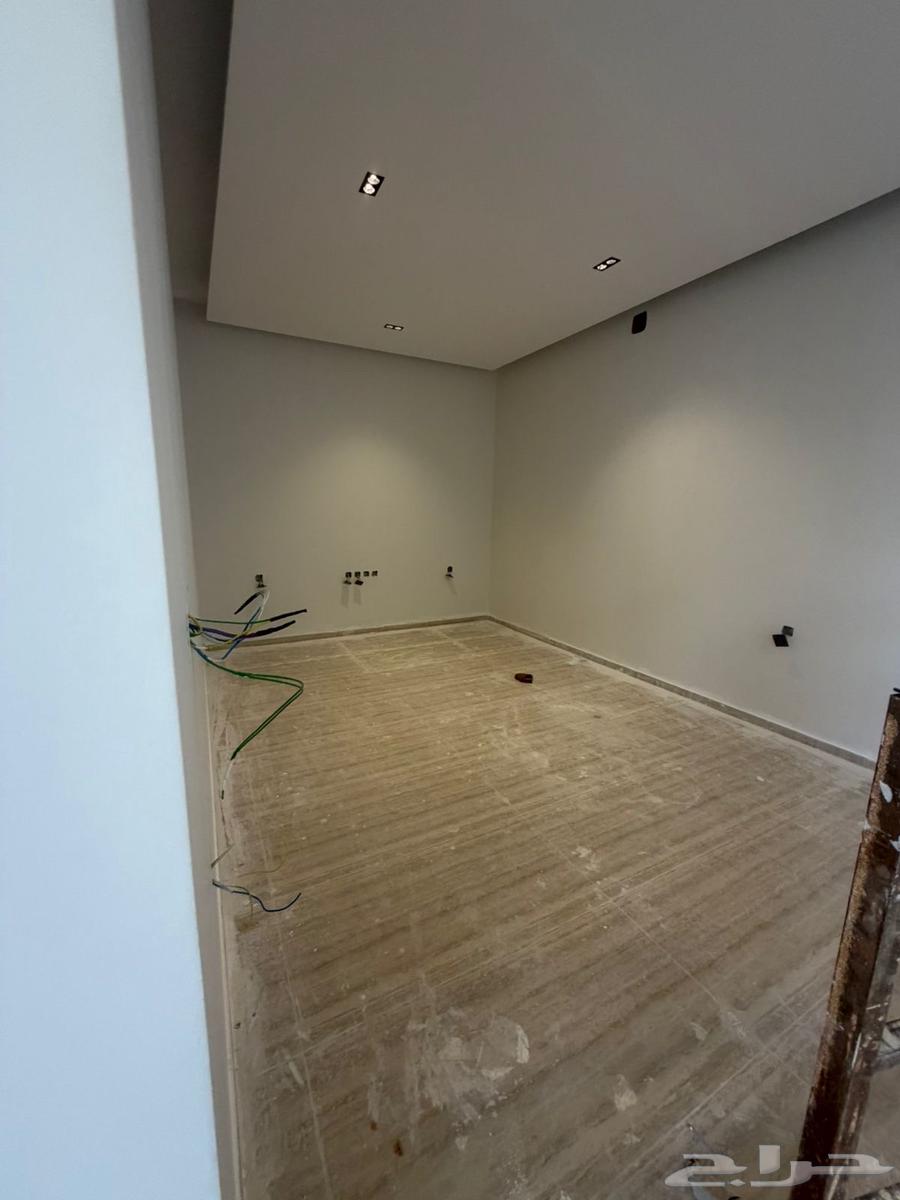 5 bedroom villa in Al Narjis 4