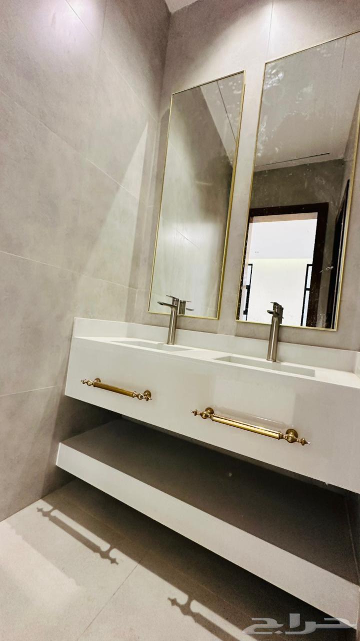 فيلا 13 غرف في النرجس 8