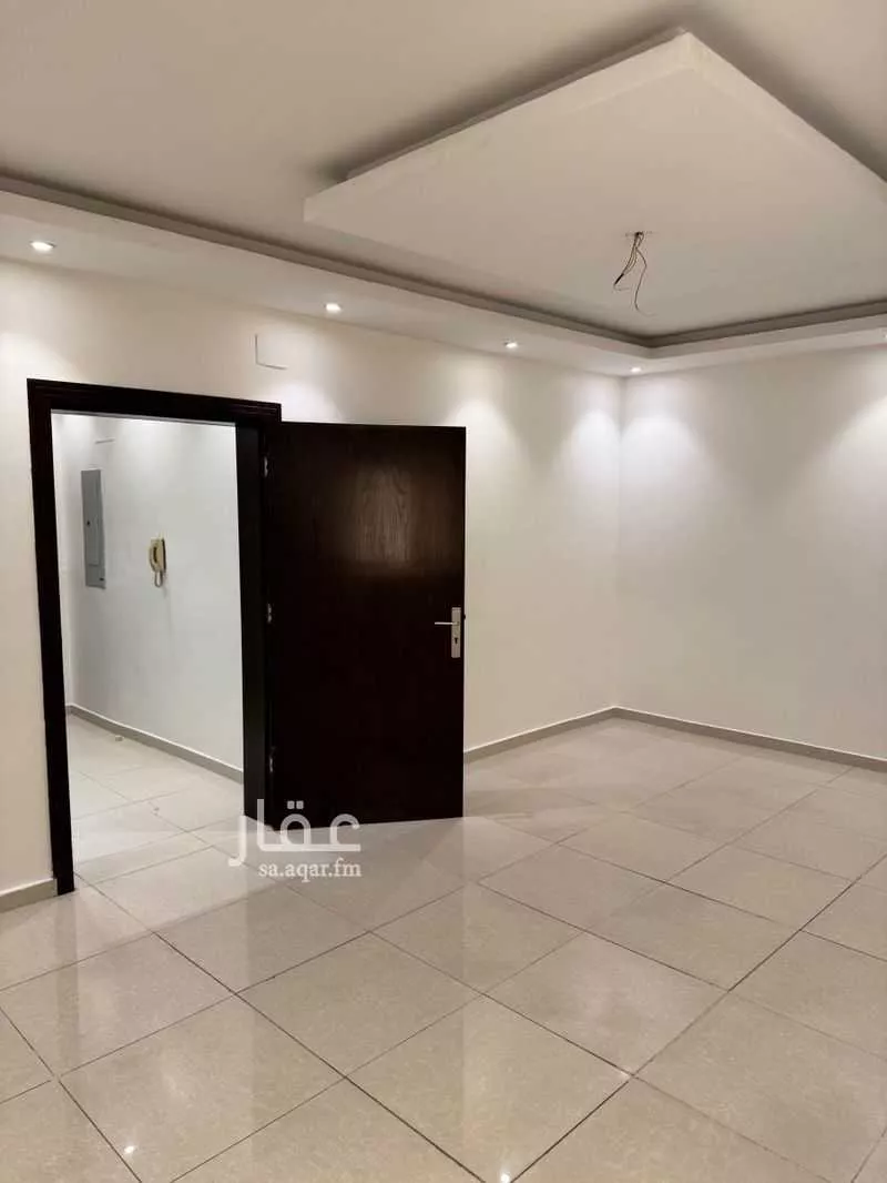 3 bedroom apartment in Al Rawdah 2