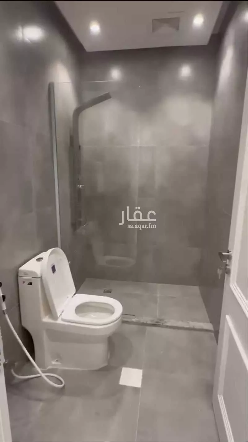 شقة 5 غرف في الصوارى 6