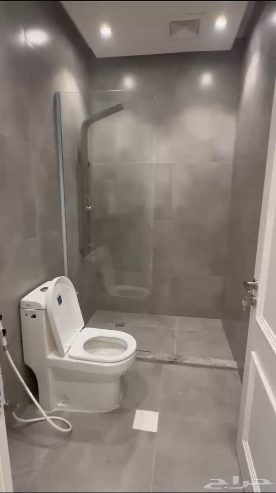 شقة 5 غرف في الصوارى 6