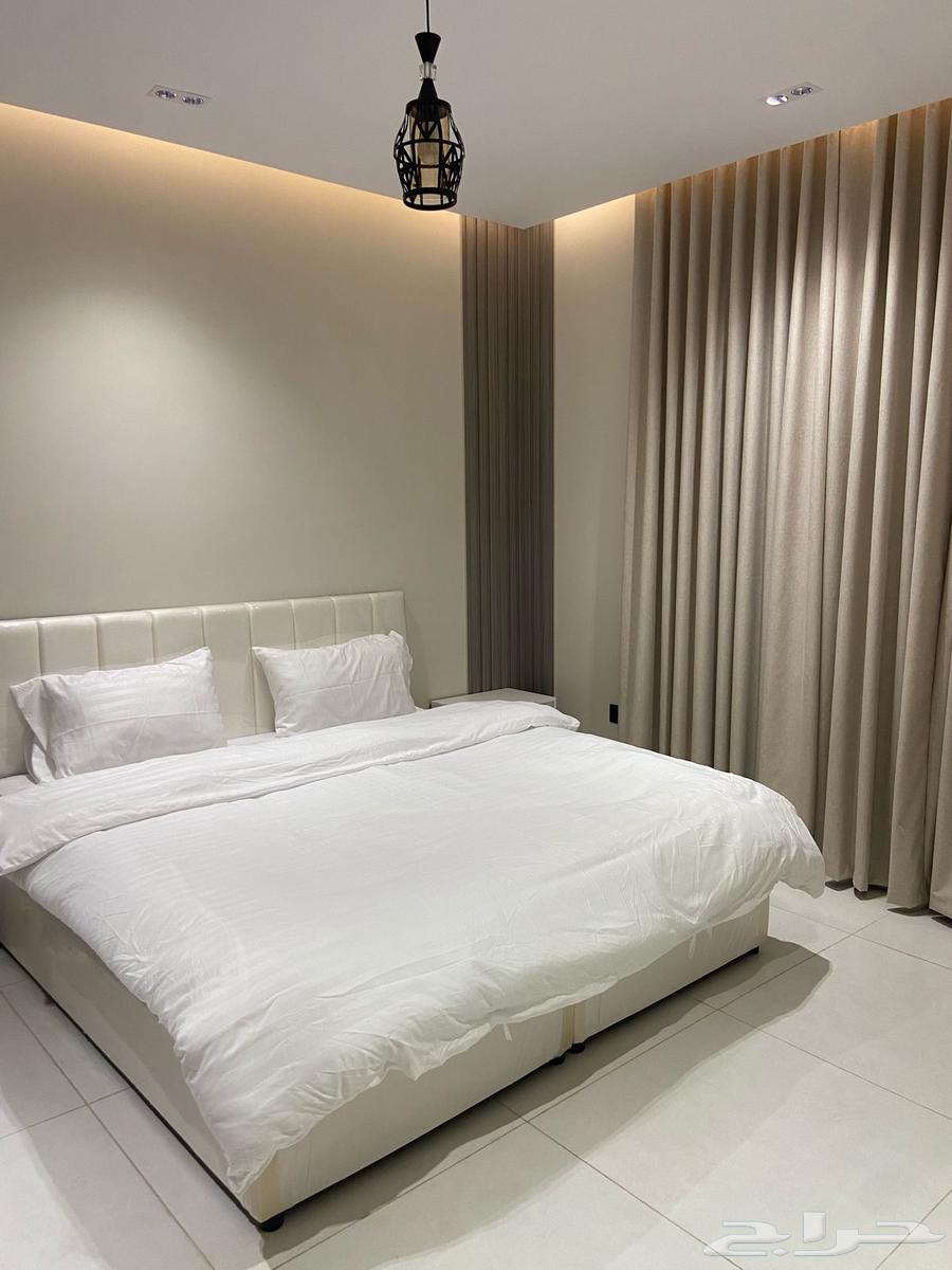 شقة 3 غرف في الواحة 2