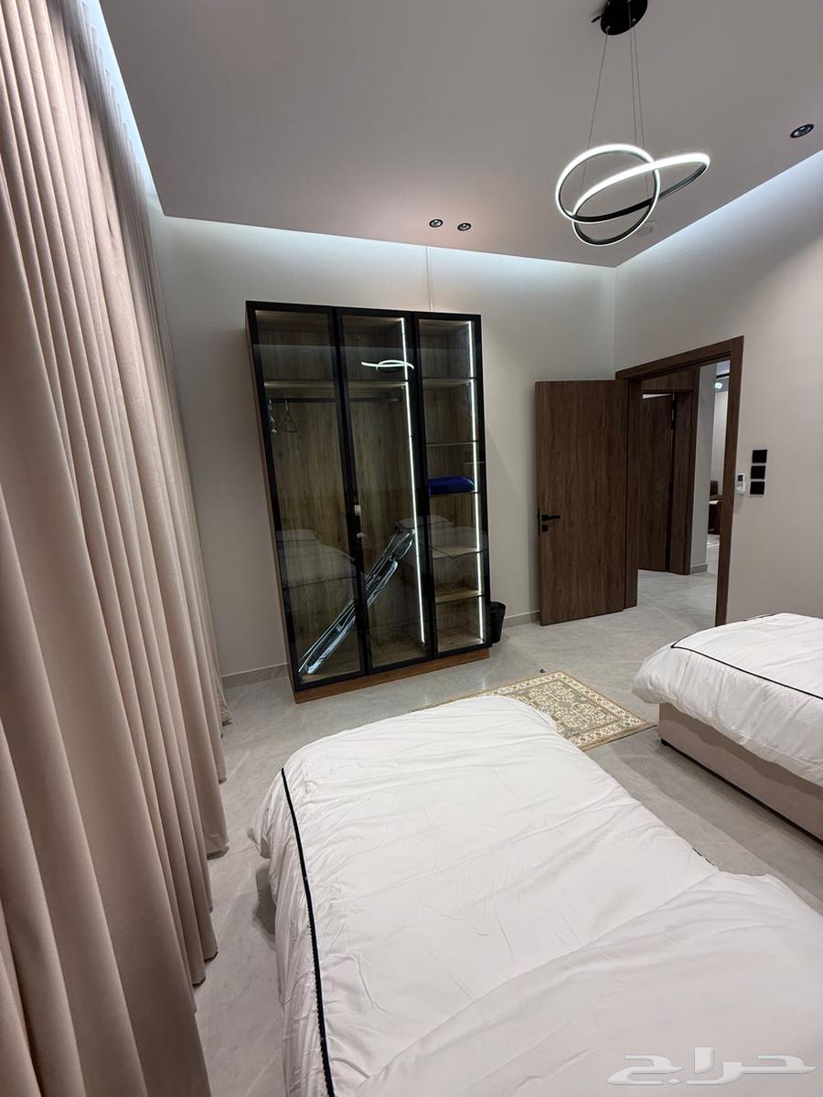 شقة  في الصفا 20