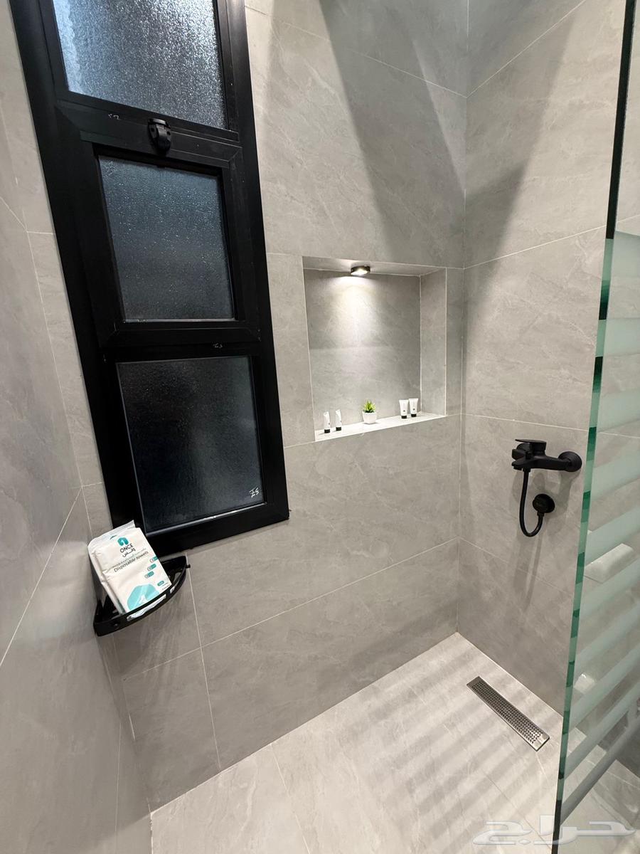 شقة  في الصفا 8