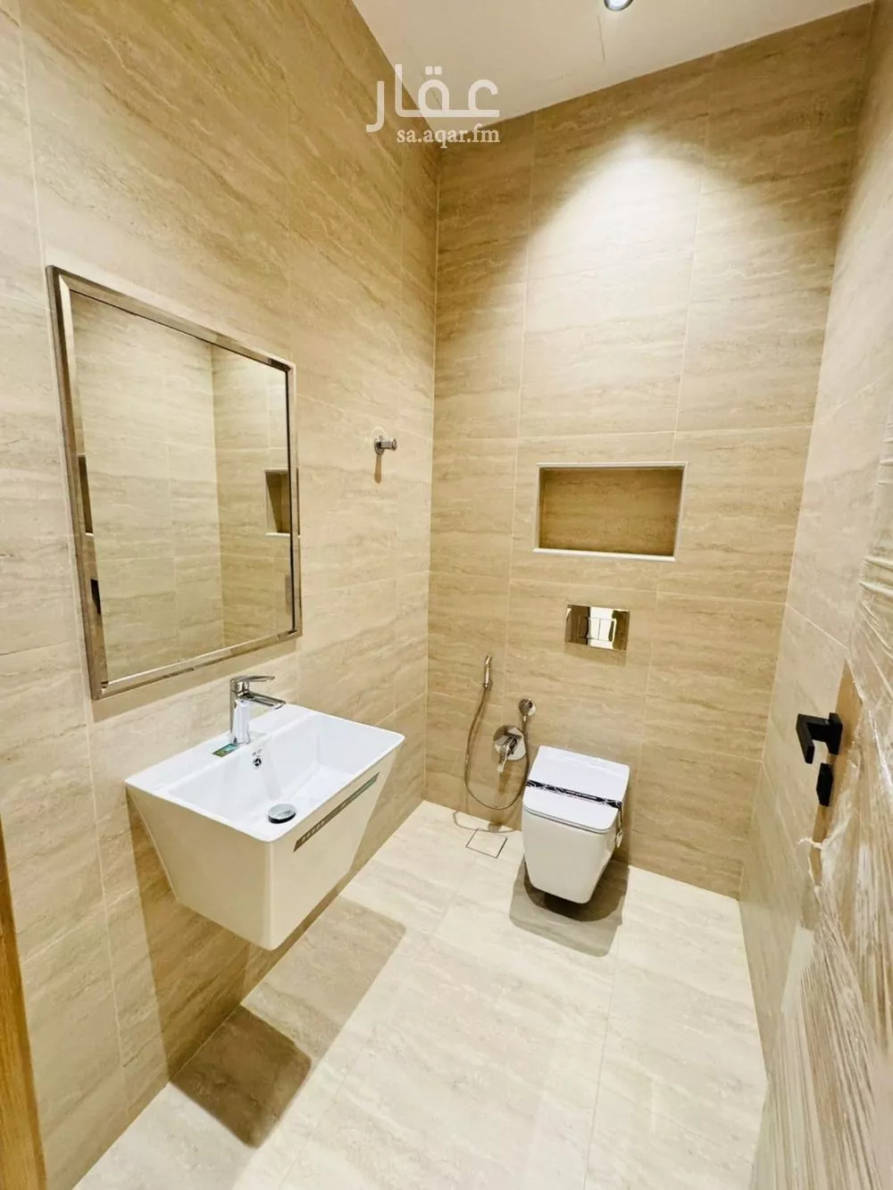 شقة 3 غرف في إشبيلية 9