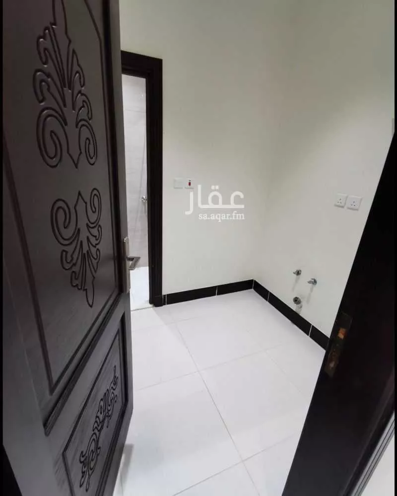 3 bedroom apartment in Al Sawari 10