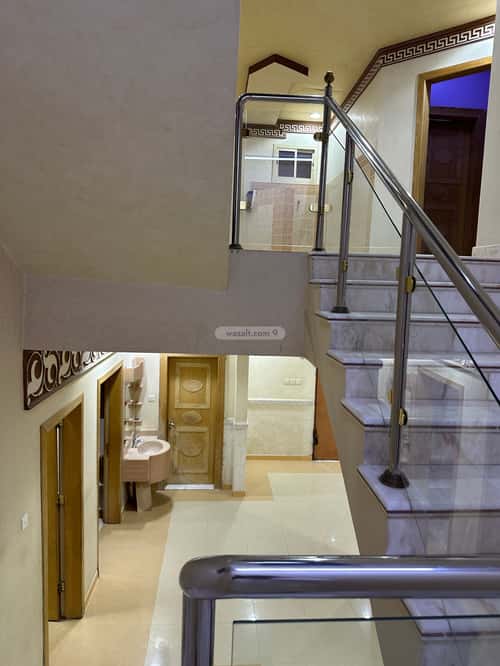 4 bedroom villa in Al Hamra 9