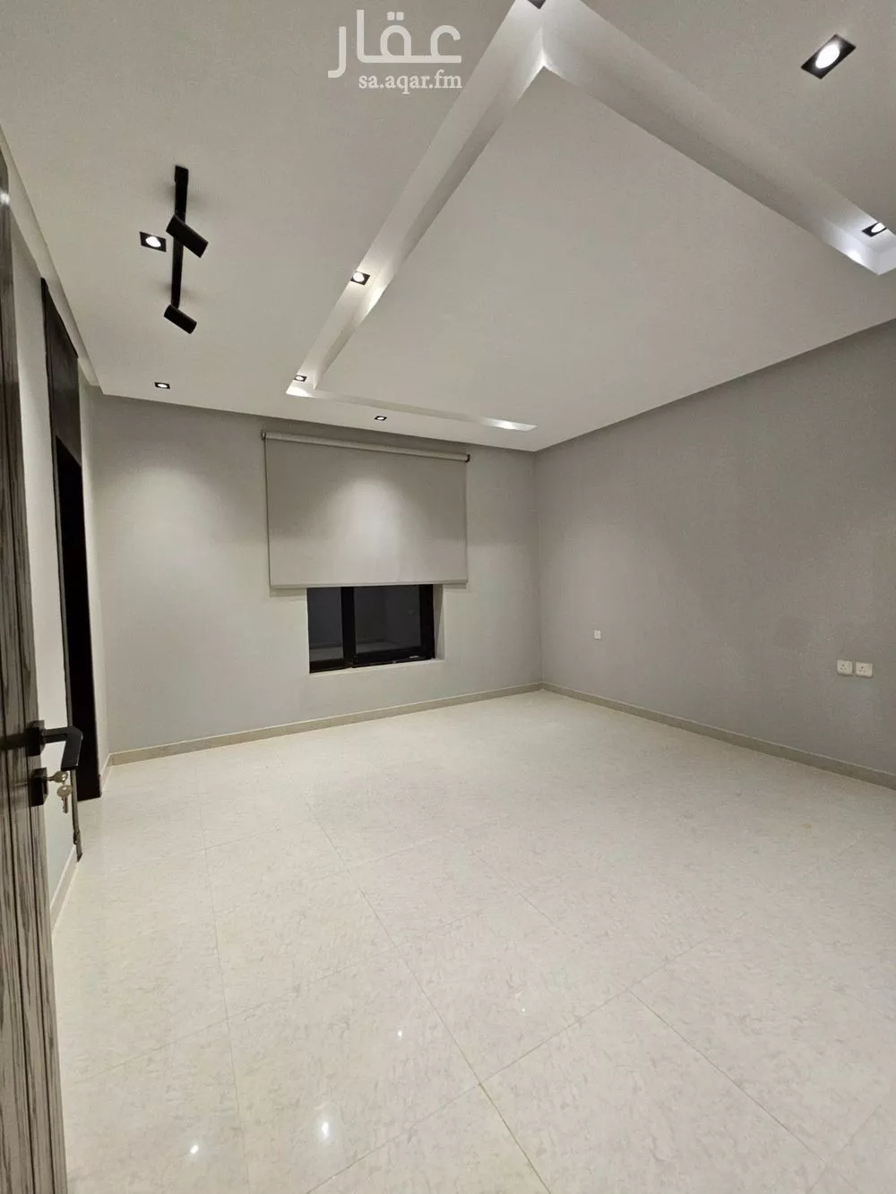 5 bedroom villa in Al Mahdiyyah 6