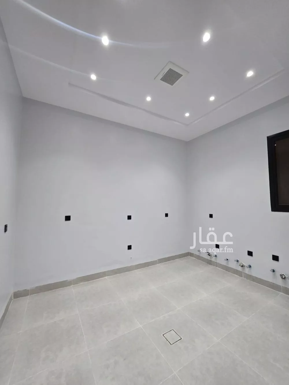 شقة 4 غرف في طويق 9