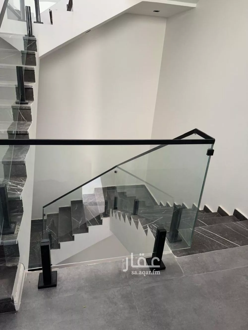 فيلا 5 غرف في ظهرة لبن 7