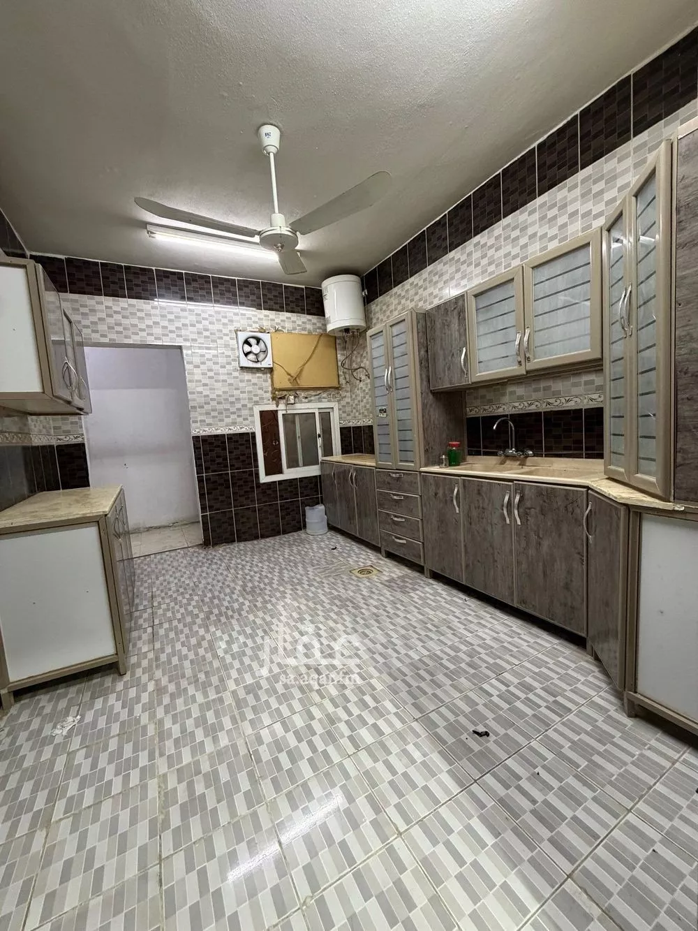 شقة 4 غرف في طويق 4