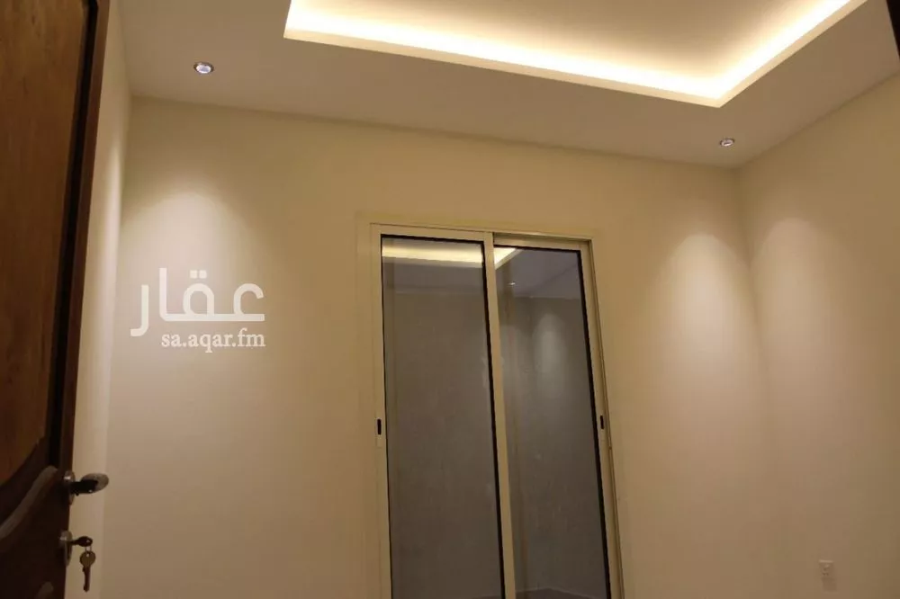 فيلا 2 غرف في العليا 4