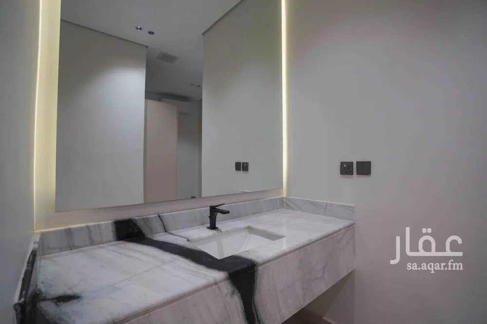 شقة 1 غرف في العارض 6