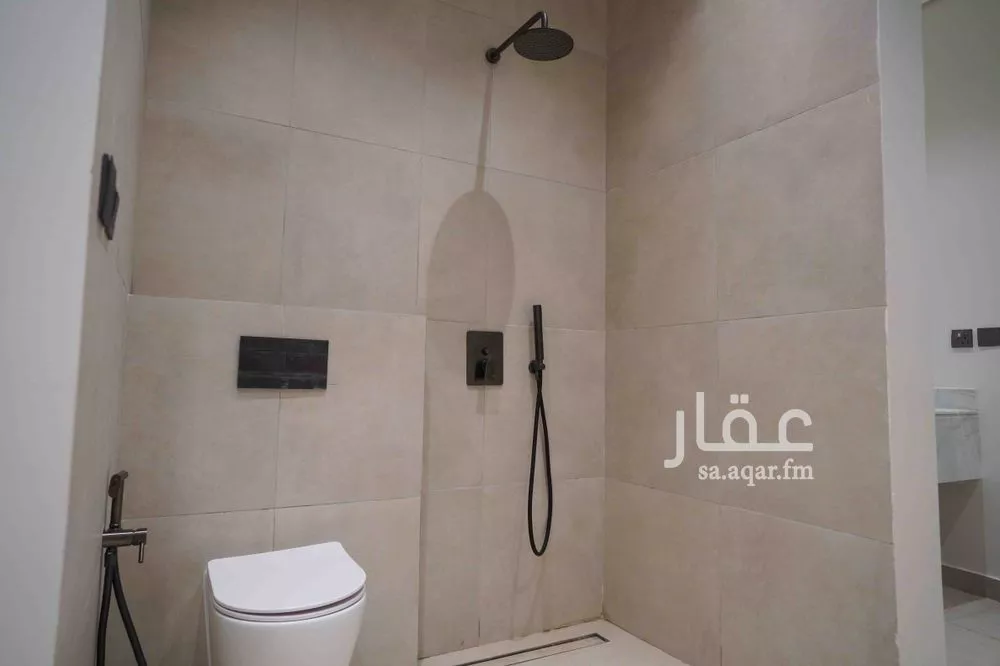 شقة 1 غرف في العارض 10