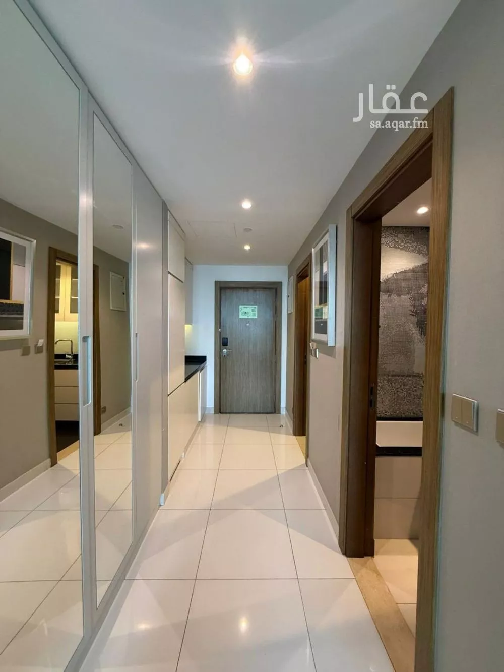 شقة 1 غرف في العليا 18