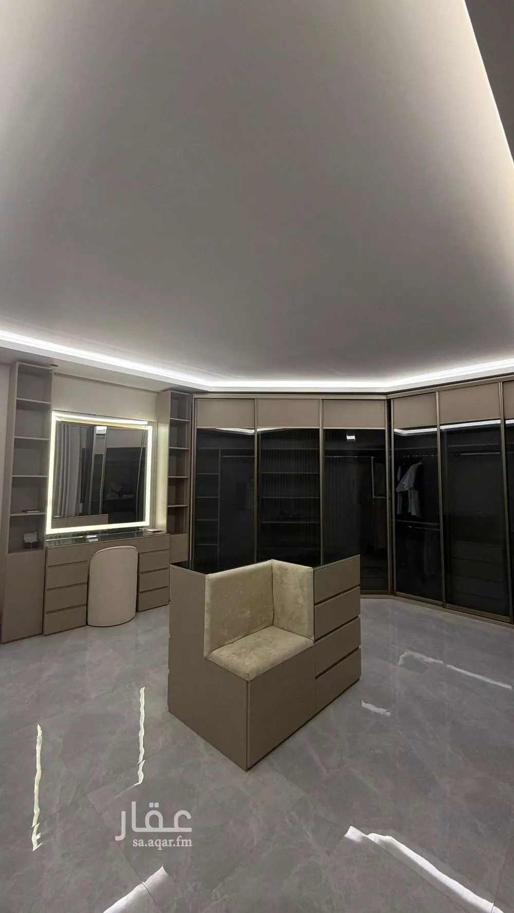 فيلا 4 غرف في الياسمين 10