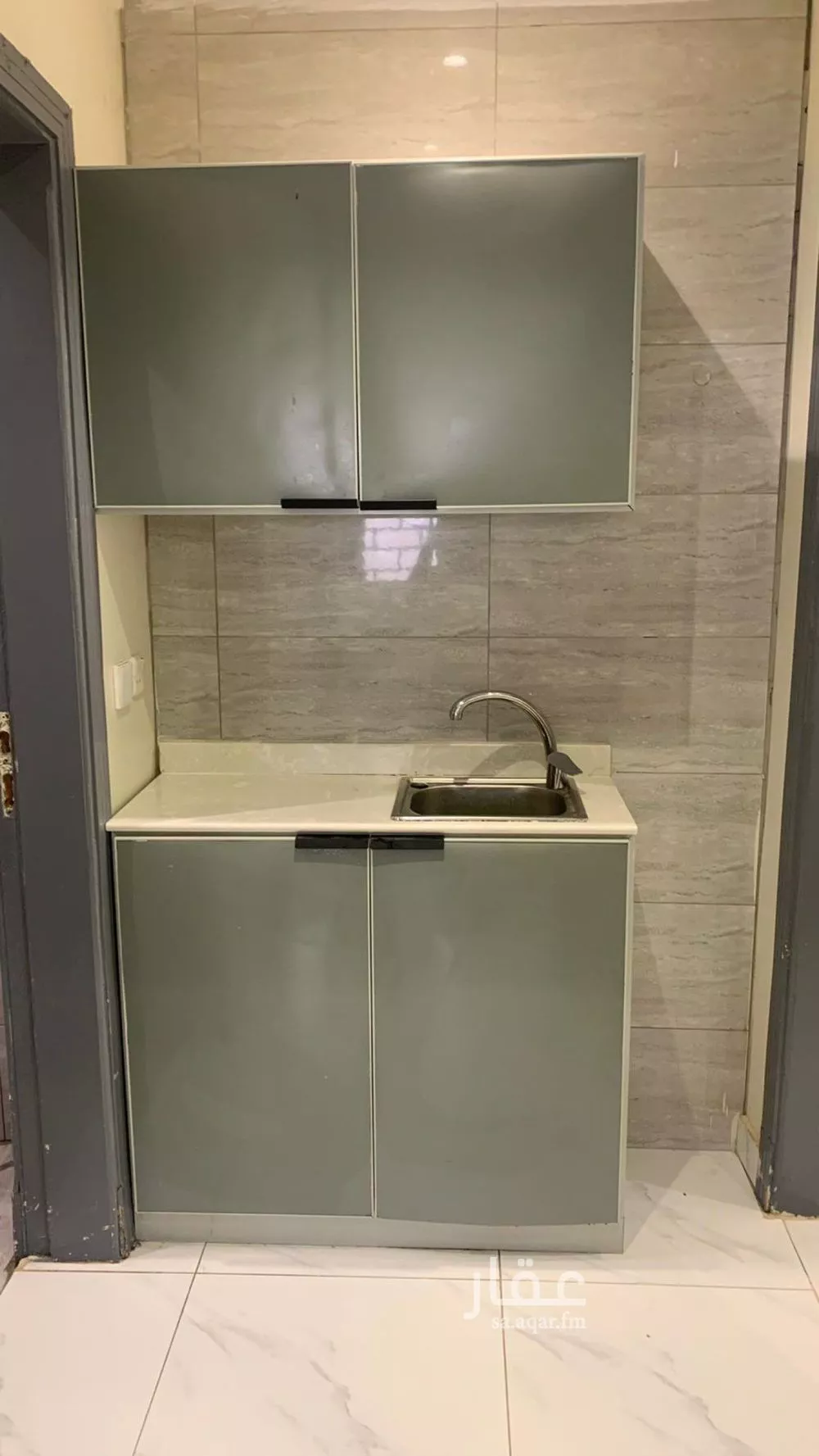 شقة 1 غرف في الحزم 3