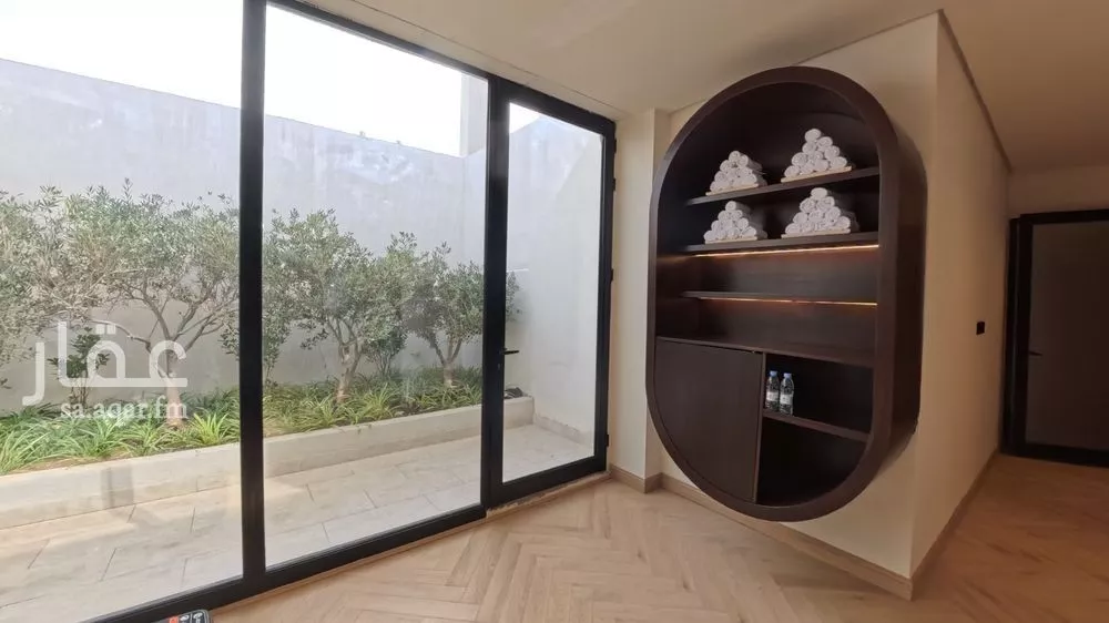 شقة 1 غرف في العقيق 9