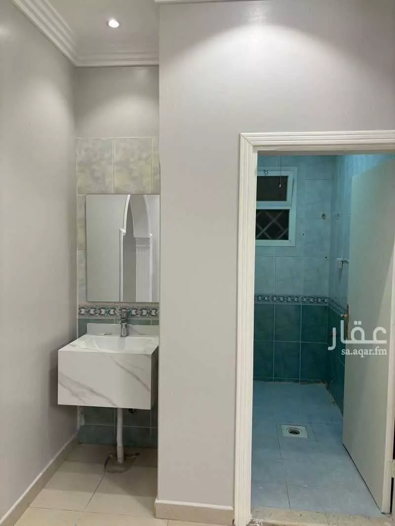 فيلا 12 غرف في الروابي 4