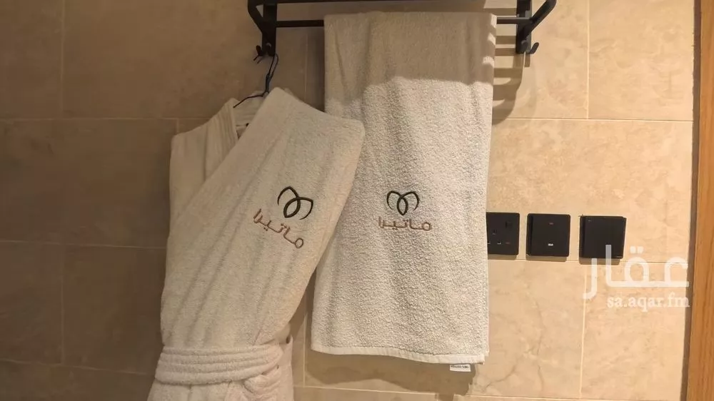 شقة 1 غرف في النفل 4