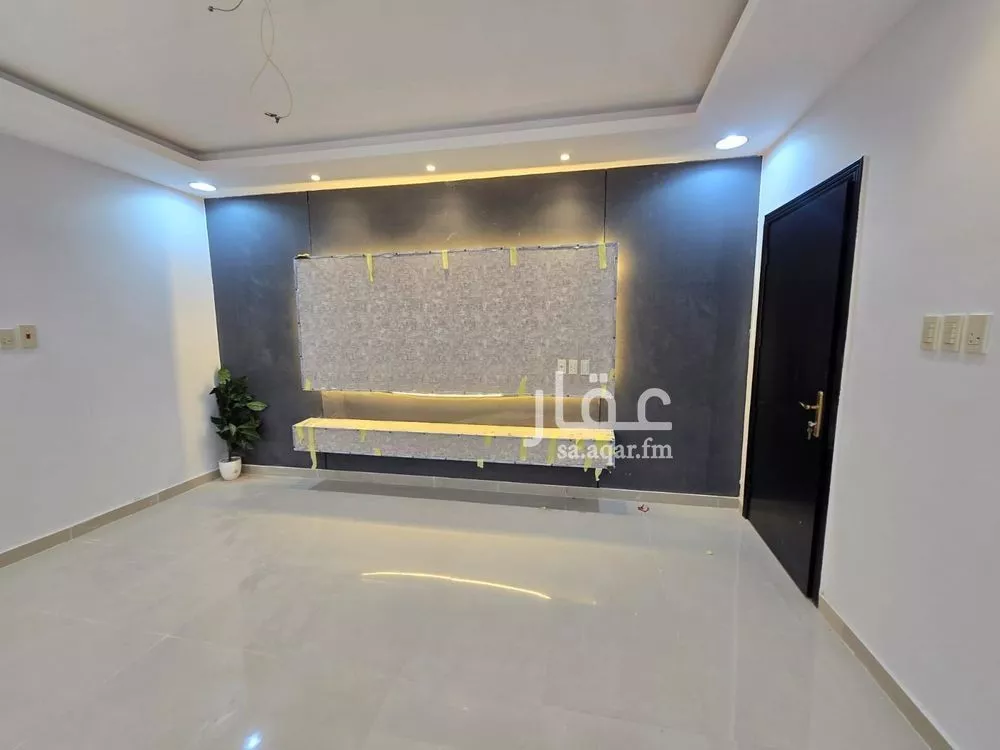 شقة 5 غرف في النور 9