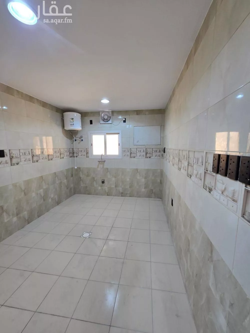 شقة 5 غرف في النور 18