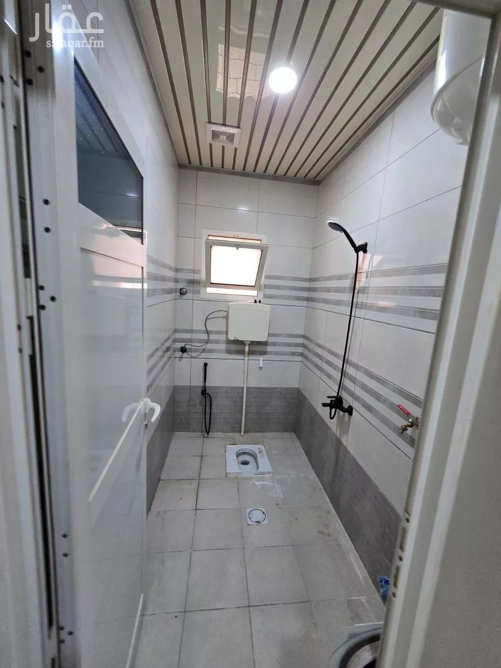 شقة 5 غرف في ضاحية الملك فهد 11