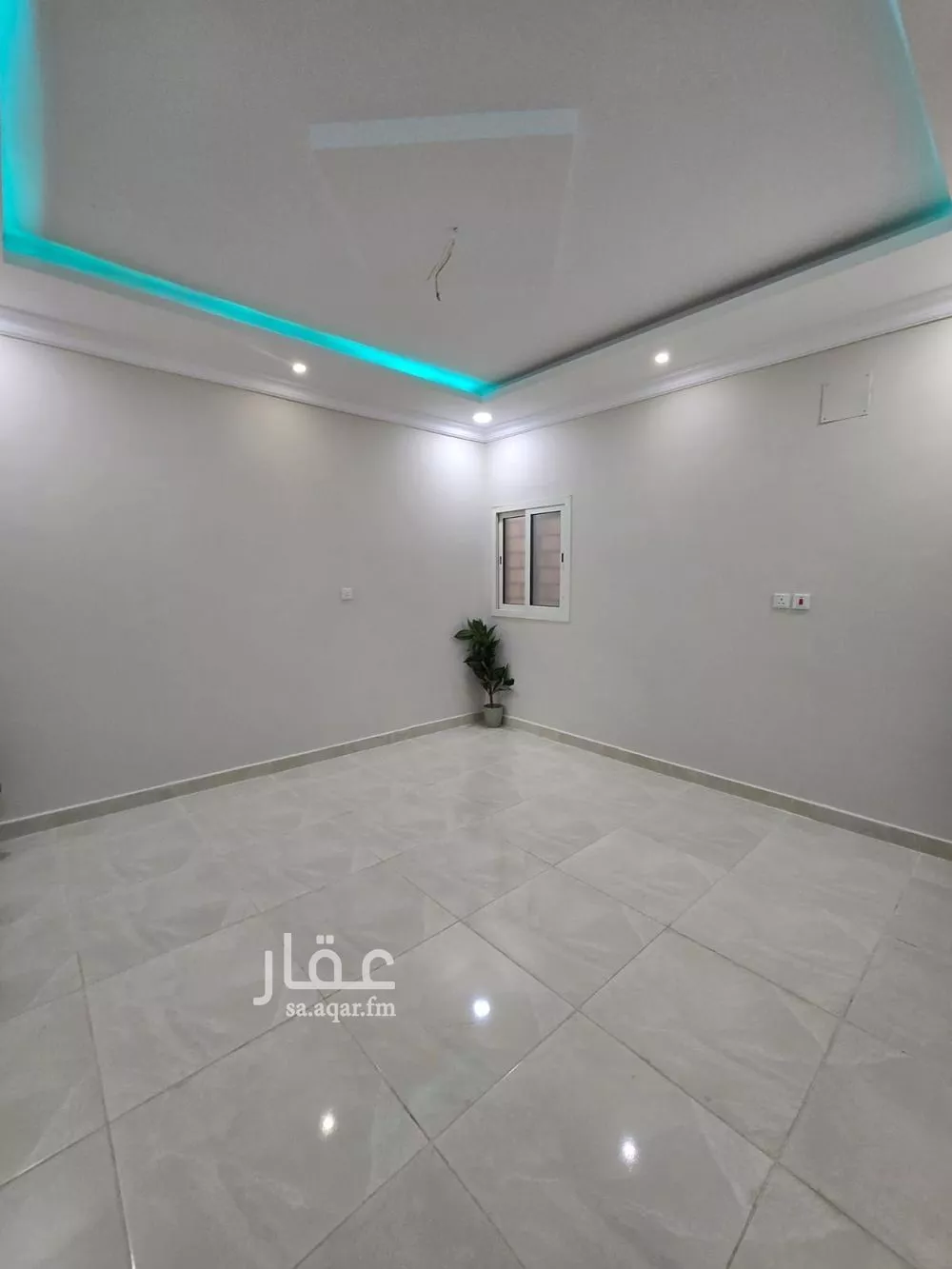 شقة 5 غرف في ضاحية الملك فهد 17