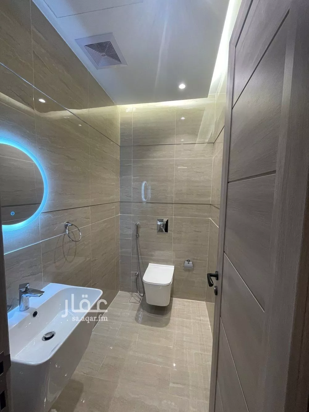 شقة 3 غرف في السيف 7