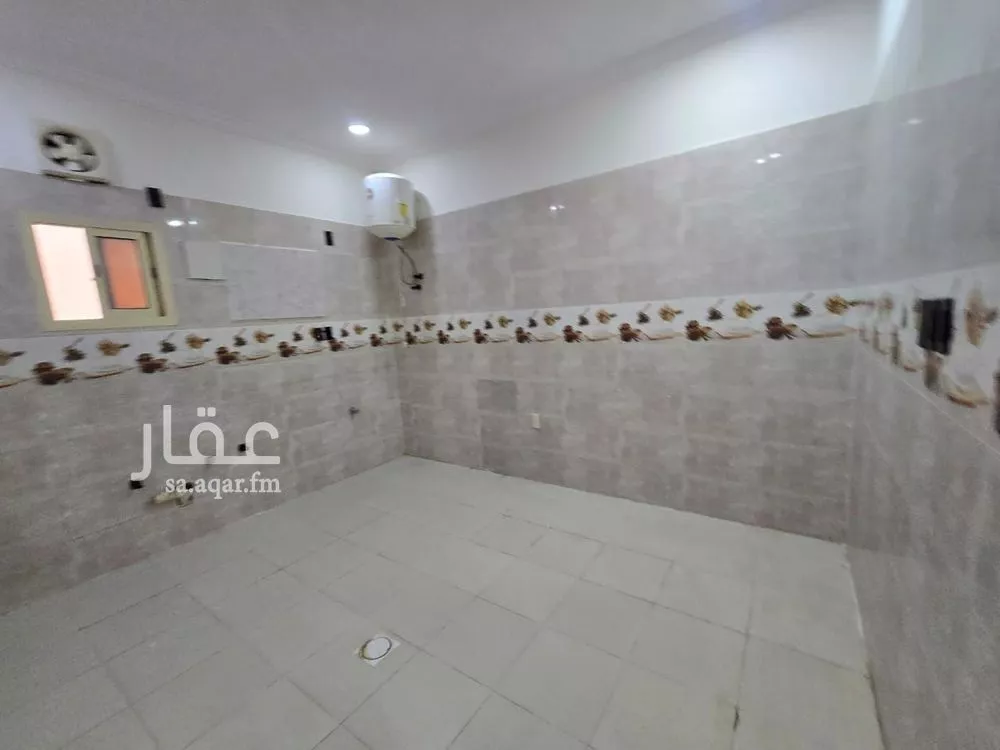 4 bedroom apartment in Dahiat King Fahd 17