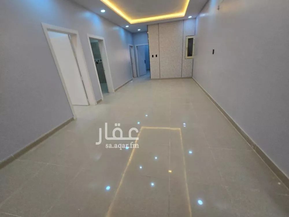 4 bedroom apartment in Dahiat King Fahd 3
