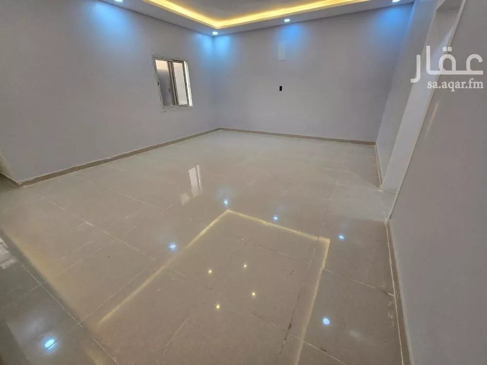 4 bedroom apartment in Dahiat King Fahd 4