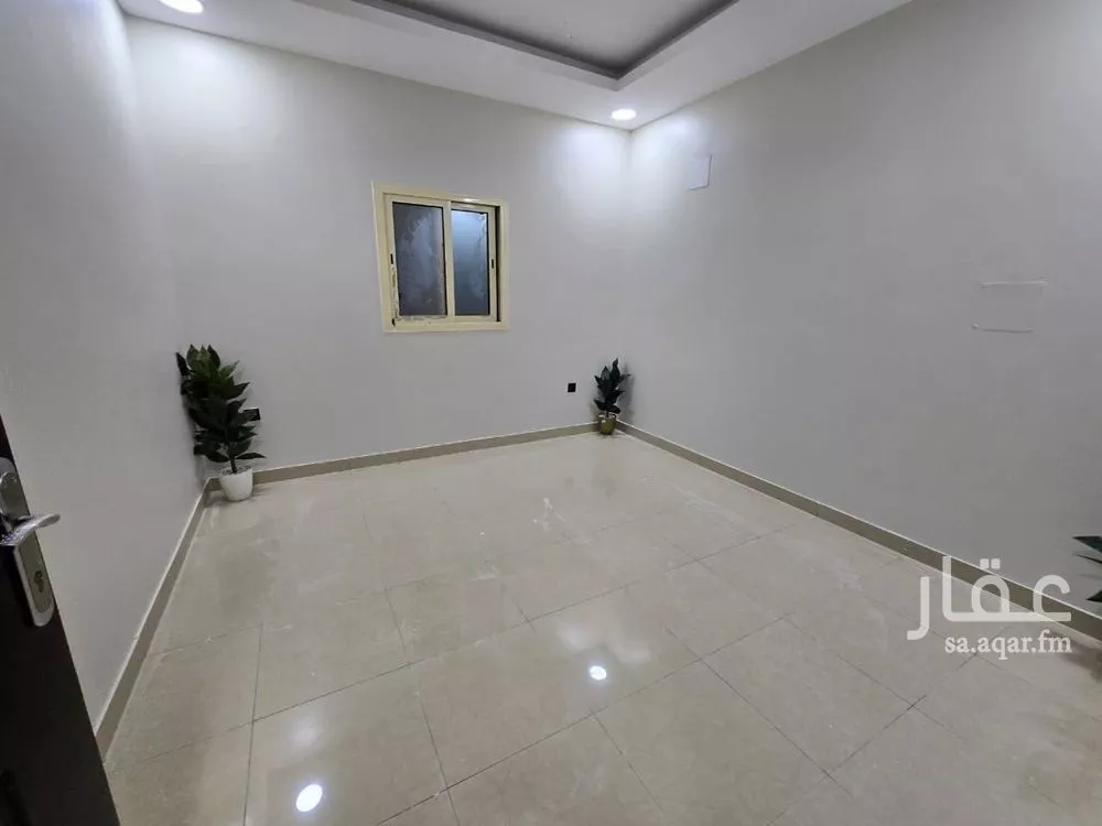 5 bedroom apartment in Ash Shulah 15