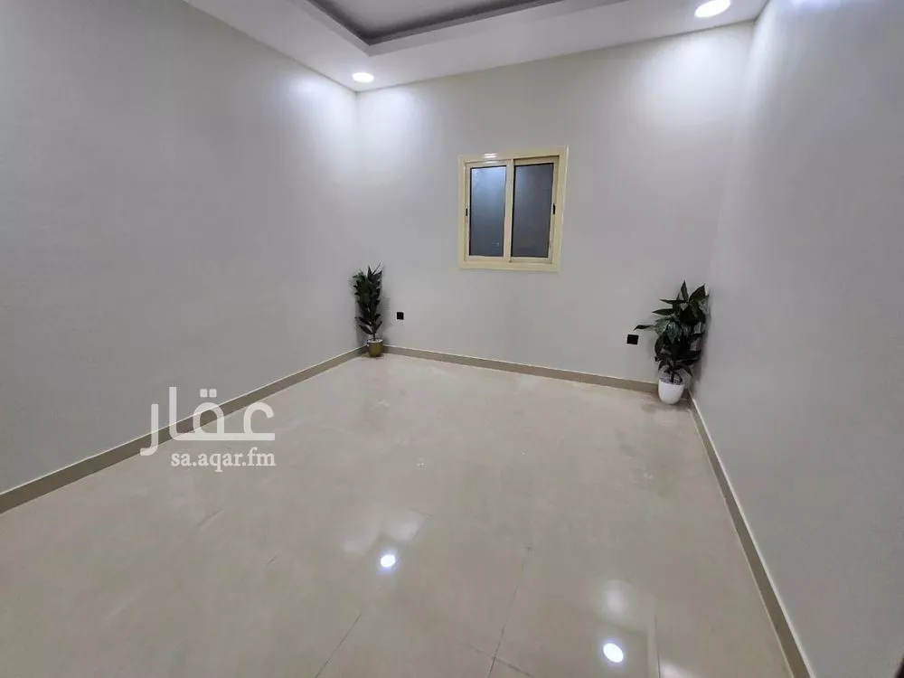 5 bedroom apartment in Ash Shulah 16