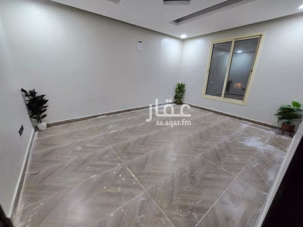 5 bedroom apartment in Ash Shulah 6