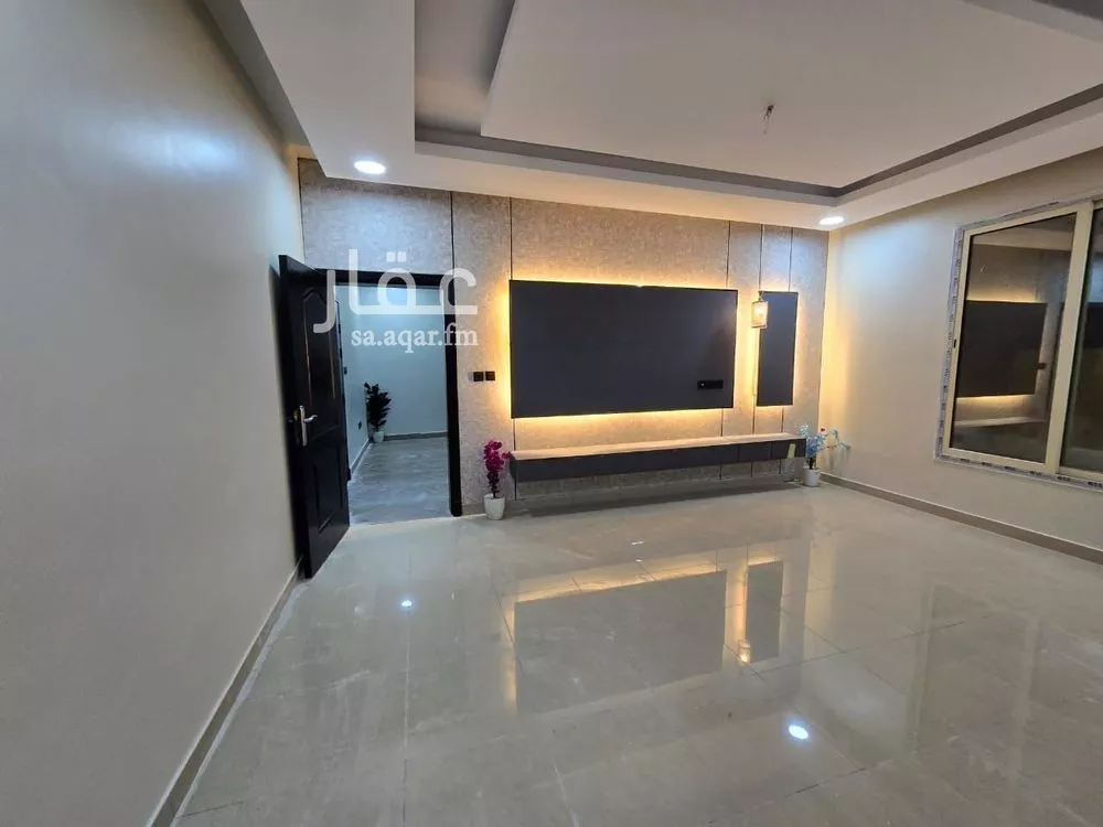 5 bedroom apartment in Ash Shulah 7