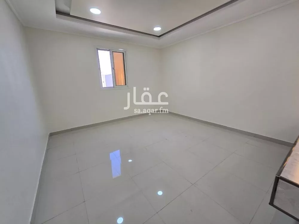 شقة 4 غرف في النور 14