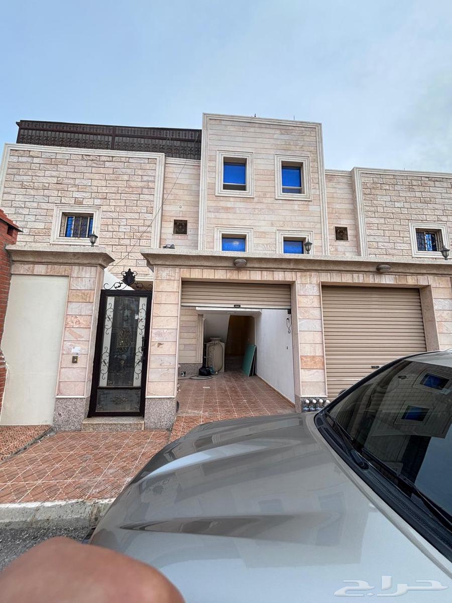 شقة 9 غرف في بدر 2