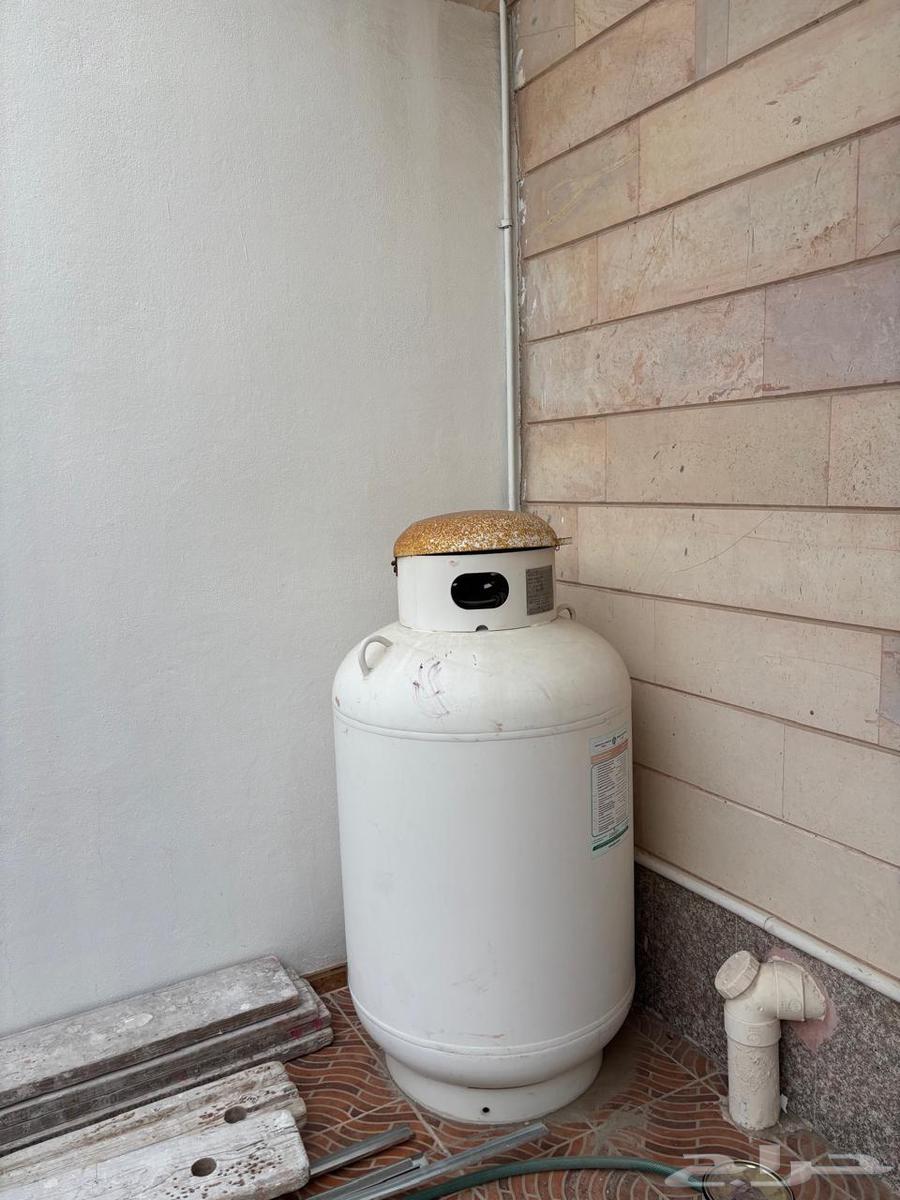 شقة 9 غرف في بدر 25