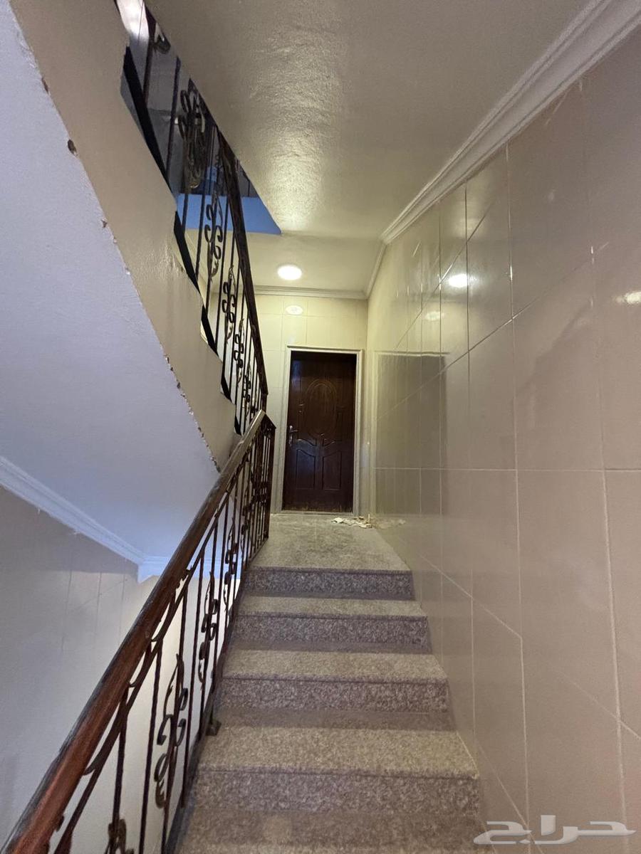 شقة 9 غرف في بدر 4