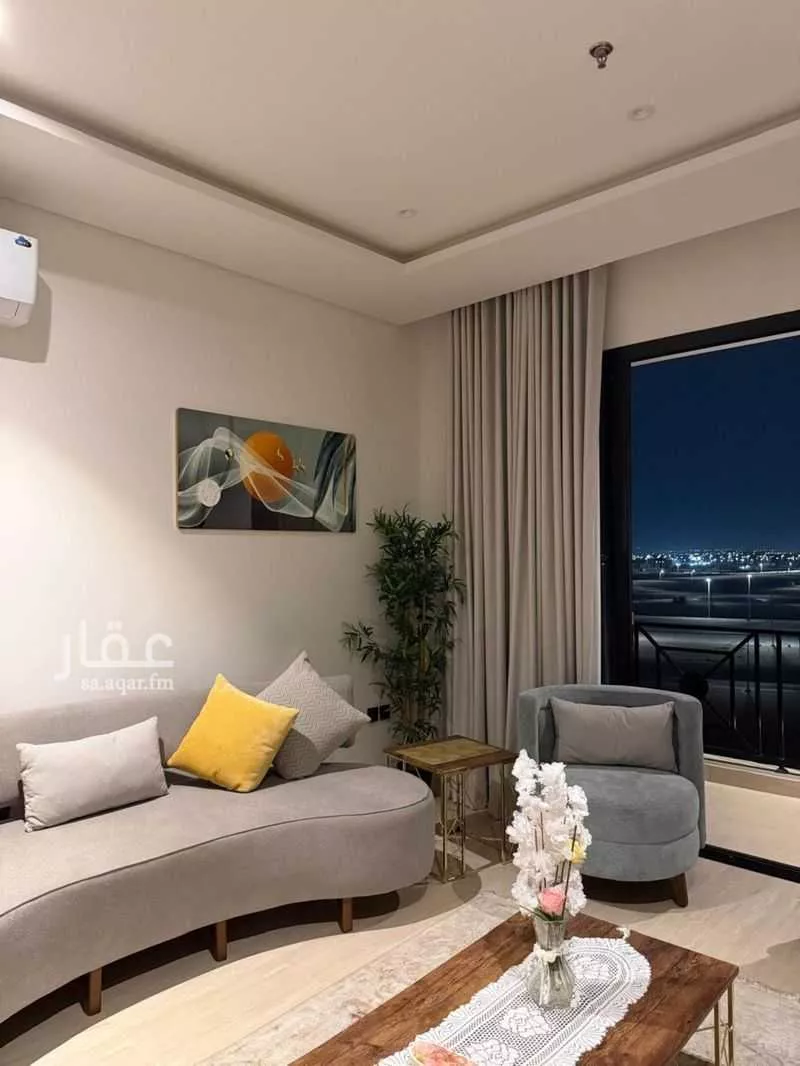 شقة 3 غرف في السيف 10