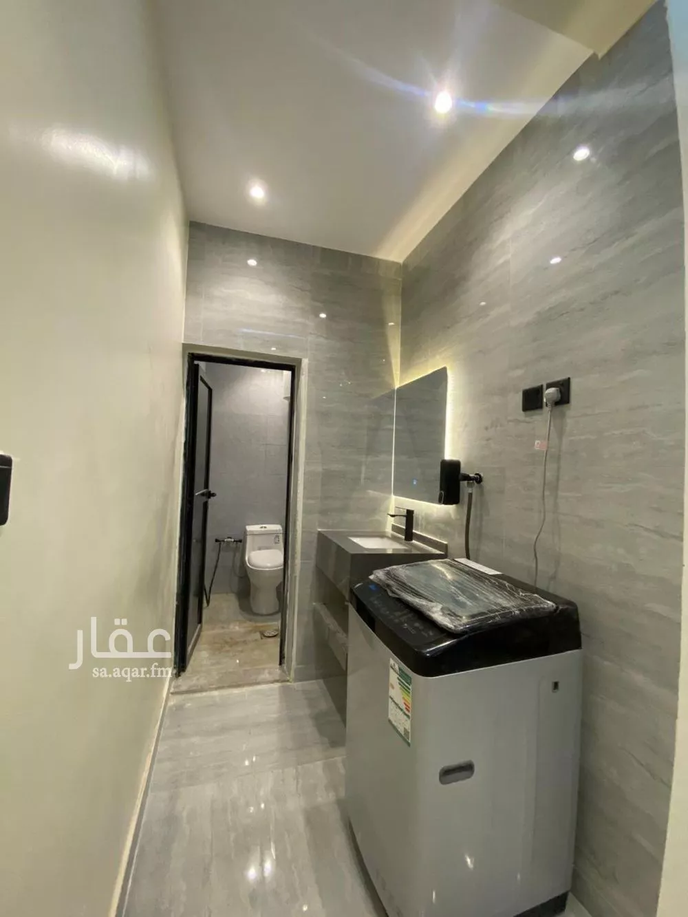 1 bedroom apartment in Jarir 7