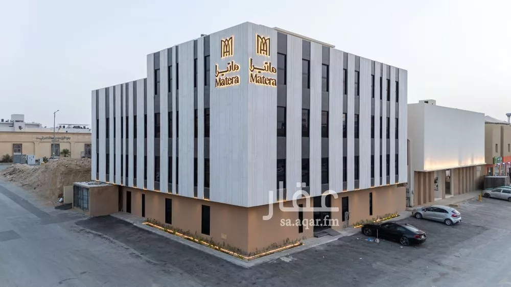 شقة 1 غرف في الملقا 10