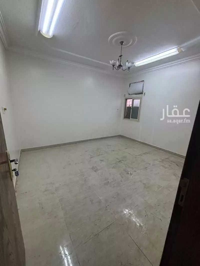 شقة 9 غرف في بدر 12